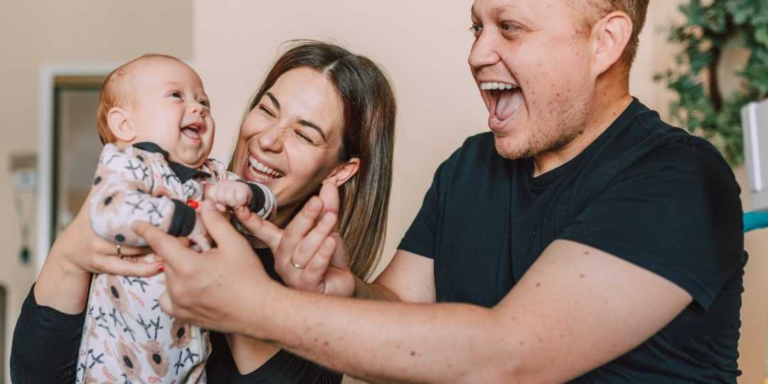 Trámites administrativos tras el nacimiento de un hijo